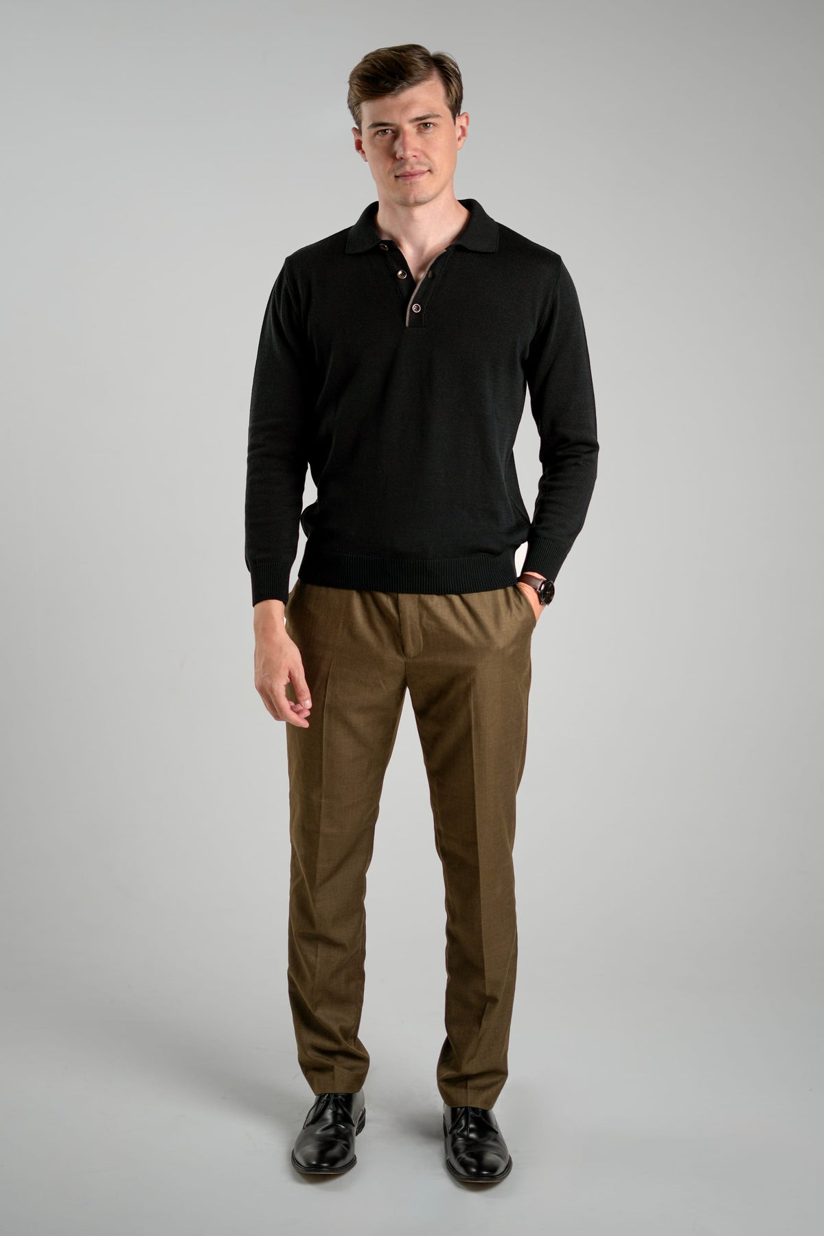 Polo Tricot Manga Longa Botões Preta